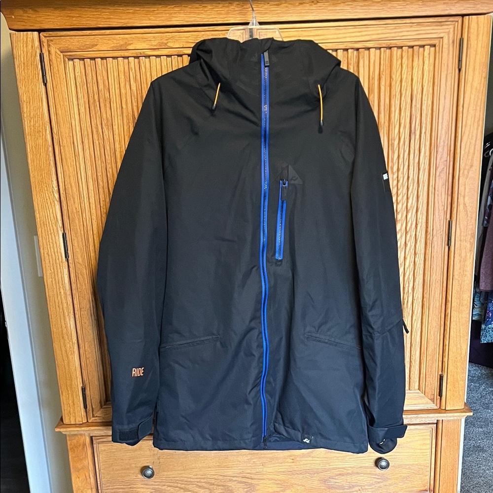 Ride Black Snowboard Jacket
